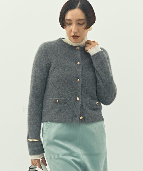 NOLLEY’S(ノーリーズ)の「ヘアリークルーネックニットジャケット(カーディガン/ボレロ・レディース・ネイビー/グレー/キナリ/ベビーピンク・38)」の1枚目の写真