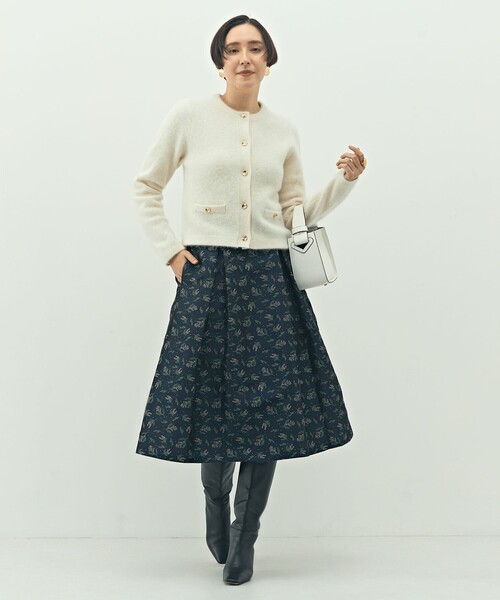 NOLLEY’S(ノーリーズ)の「ヘアリークルーネックニットジャケット(カーディガン/ボレロ・レディース・ネイビー/グレー/キナリ/ベビーピンク・38)」の9枚目の写真