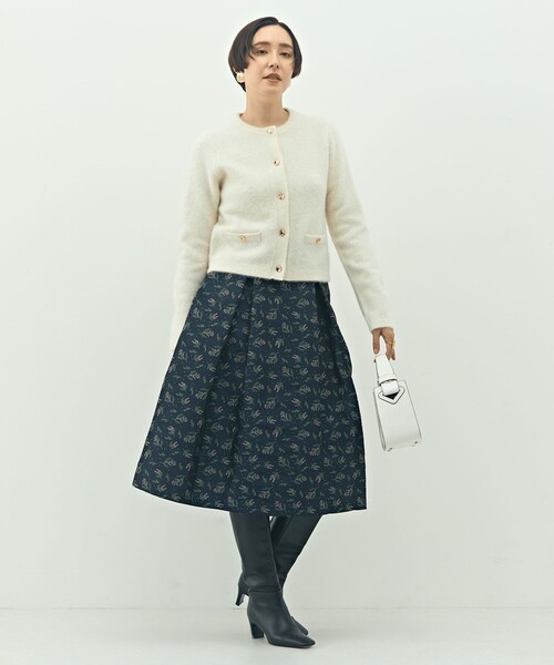 NOLLEY’S(ノーリーズ)の「ヘアリークルーネックニットジャケット(カーディガン/ボレロ・レディース・ネイビー/グレー/キナリ/ベビーピンク・38)」の12枚目の写真