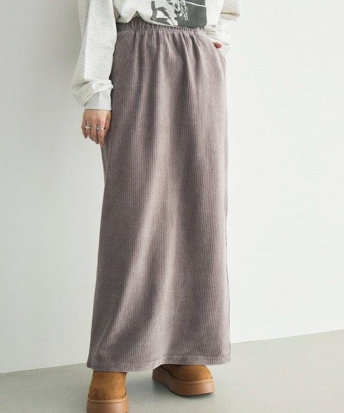 RETRO GIRL(レトロガール)の「【WEB限定】カットコールロングスカート(コーデュロイ)(スカート・レディース・ライトグレー/レッド/アイボリー/ブラック/ダークブラウン/ライトブラウン・FREE)」の1枚目の写真