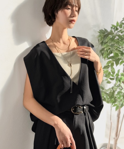 Classical Evon（クラシカルエヴォン）の「【Classical Evon】シンプルな品をまとう。リネンタッチベスト（Vネック）（ベスト・レディース・ブラウン/チャコール/ブラック・MEDIUM/SMALL/X-LARGE/LARGE）」の6枚目の写真
