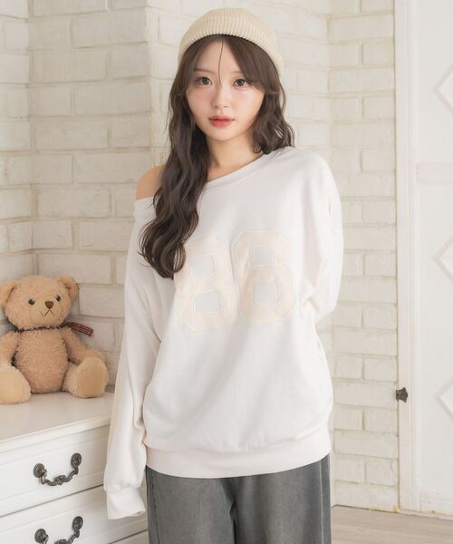 ems excite(エムズエキサイト)の「ワンショルトレーナー(スウェット・レディース・ダークブルー/ダークグレー/ナチュラル・FREE)」の18枚目の写真