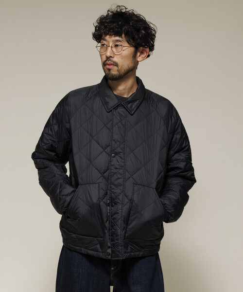 FREAK'S STORE（フリークスストア）の「HEAT SYSTEM HYBRID DOWN リラックスフィット ライト ダウンジャケット/ヒートシステム ハイブリッド ダウン（ダウンジャケット/コート・メンズ・ブラック/オリーブ/ベージュ・MEDIUM/LARGE）」の17枚目の写真