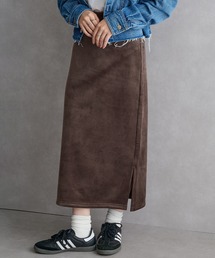 PENNEYS（ぺニーズ）の「暖か素材！オフィスシーンでも使える【Penneys THE FOX】別注 キツネタグベロア調スリットスカート（スカート）」