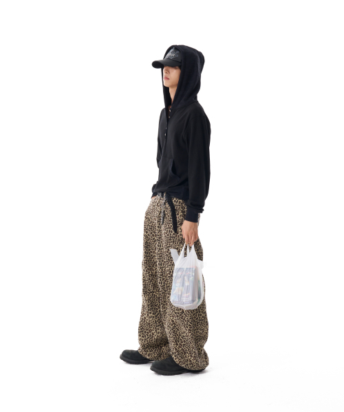 AAKAM（アーカム）の「Knee Pin-tuck Leopard Cotton Pants (Brown)（その他パンツ・レディース・その他・1/2）」の10枚目の写真