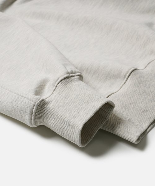 FRIZMWORKS(フリズムワークス)の「LIGHTNING MIL PATCH SWEATSHIRT _ OATMEAL(スウェット・メンズ・その他・MEDIUM/LARGE/X-LARGE)」の5枚目の写真