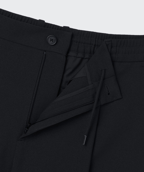 MUSINSA STANDARD(ムシンサスタンダード)の「クレープワンジョーワイドバンディングショーツ【ブラック】(その他パンツ・メンズ・その他・40/38/42/36/34/32/30/26/28)」の3枚目の写真