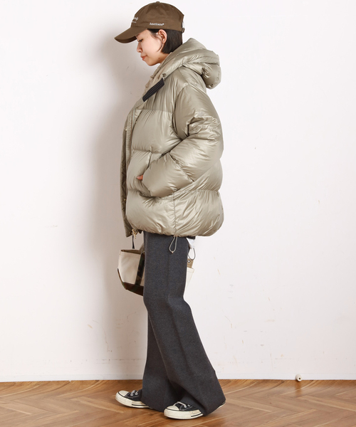 AP STUDIO（エーピーストゥディオ）の「Oversized C/N Knit（ニット/セーター・レディース・ブラック/グレー・FREE）」の9枚目の写真