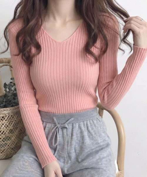 cammie(キャミー)の「Vネックリブニットトップス(ニット/セーター・レディース・ピンク/ベージュ/グレー/アイボリー/ブラック・F)」の12枚目の写真