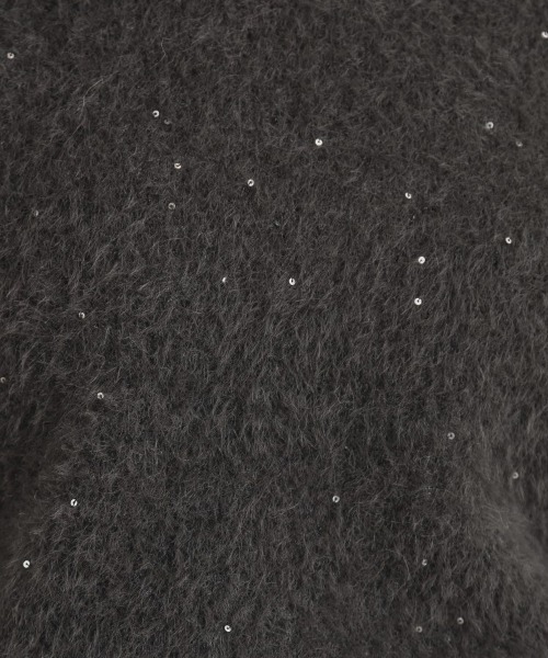 couture brooch（クチュールブローチ）の「【前後2WAY】スパンコールラメフェザー ニット（ニット/セーター・レディース・オフホワイト/チャコールグレー/ベビーピンク・42/38/36）」の15枚目の写真