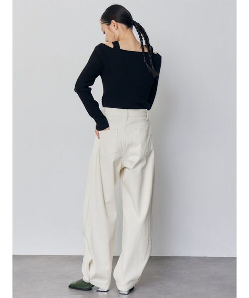 MURUA（ムルーア）の「フロントボタンデザインニット（ニット/セーター・レディース・レッド/ブラック/アイボリー・FREE）」の9枚目の写真