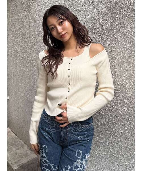 MURUA（ムルーア）の「フロントボタンデザインニット（ニット/セーター・レディース・レッド/ブラック/アイボリー・FREE）」の21枚目の写真