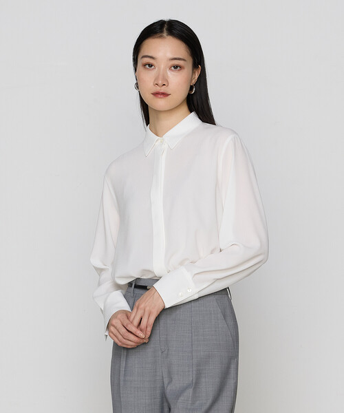 COMME CA(コムサ)の「〔 TALLサイズ 〕 トリアセジョーゼット シャツ(シャツ/ブラウス・レディース・ホワイト/グリーン系その他/ブラック・15号/13号)」の2枚目の写真