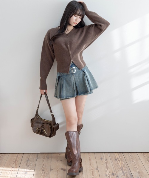 STAY MOTION（ステイモーション）の「【WEB限定】Vネックハーフジップニットトップス［韓国ファッション カジュアル］≪新作≫（ニット/セーター・レディース・オフホワイト/ブラック/ブラウン・F）」の10枚目の写真