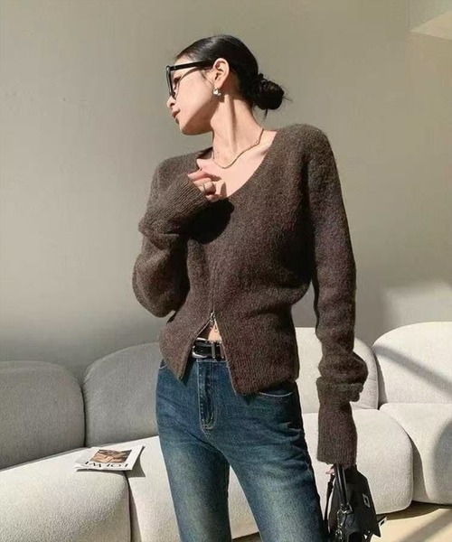 STAY MOTION（ステイモーション）の「【WEB限定】Vネックハーフジップニットトップス［韓国ファッション カジュアル］≪新作≫（ニット/セーター・レディース・オフホワイト/ブラック/ブラウン・F）」の7枚目の写真