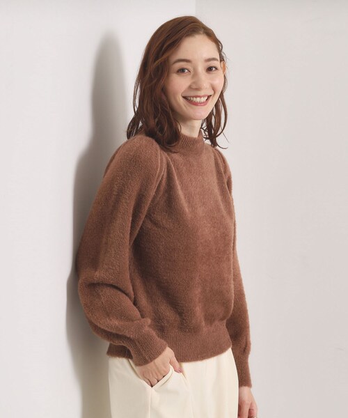 ITS'DEMO（イッツデモ）の「【手洗い可】フェザーヤーンパフスリーブニット（ニット/セーター・レディース・ピンク/オフホワイト/サックスブルー/ブラウン系・00）」の2枚目の写真