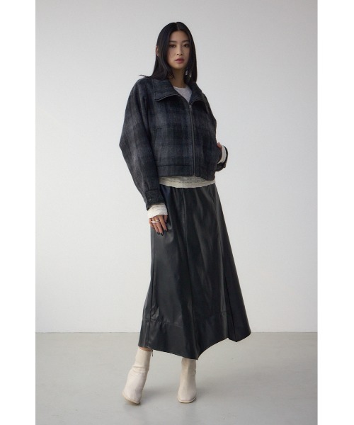 AZUL by moussy（アズールバイマウジー）の「【着丈バリエ】シャギースタンドコート（チェスターコート・レディース・ブラウン/ブラック系その他/グレー・MEDIUM/SMALL）」の7枚目の写真