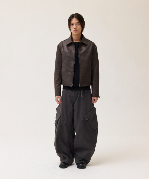 AKECII(アケシ)の「フェイドロー レザー ジャケット_ブラウン(ライダースジャケット・メンズ・その他・MEDIUM/LARGE)」の4枚目の写真