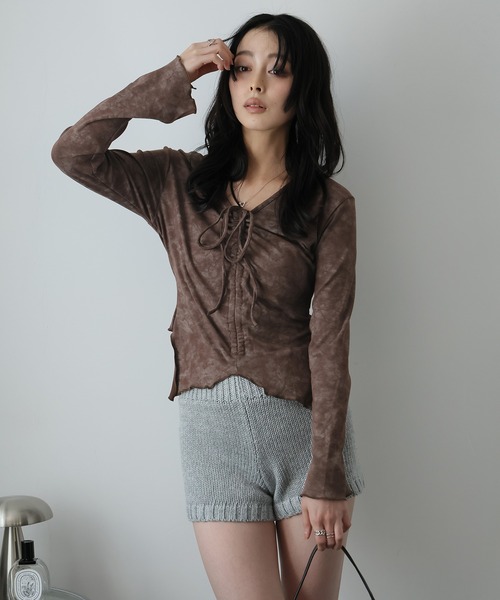 Ulysses（ユリシス）の「シャーリングデザイン長袖カットソー（Tシャツ/カットソー・レディース・ブラウン/ブラック・F）」の11枚目の写真