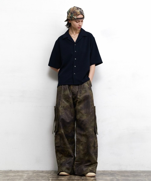 soerte(ソエルテ)の「All-Over Pattern Military Cargo Pants / ワイドミリタリーカーゴパンツ(カーゴパンツ・メンズ・カーキ/ベージュ・3/2/1)」の21枚目の写真