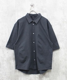 SHISKY（シスキー）の「マルチファンクション 無地 オーバーサイズ 半袖シャツ（シャツ/ブラウス）」