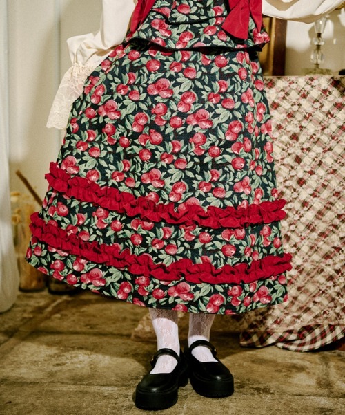 kutir(クティール)の「【クティールとレトロ】ゴブランフリルスカート(スカート・レディース・レッド/アイボリー/ベージュ/ブルー・SMALL/MEDIUM)」の1枚目の写真