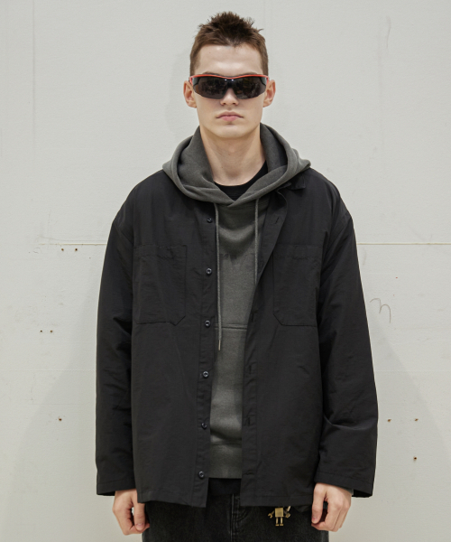 eastserviceshop(イーストサービスショップ)の「Side Pocket Long Shirt - Black(シャツ/ブラウス・レディース・その他・SMALL/MEDIUM/LARGE)」の4枚目の写真