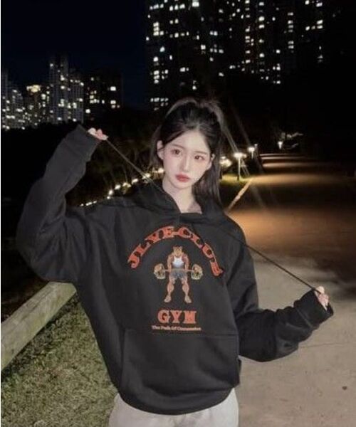 JELEVE(ジェイエルブ)の「ジムクラブ オーバーサイズ フードパーカー(パーカー・メンズ・グレー/オレンジ・SMALL/MEDIUM/LARGE/X-LARGE)」の6枚目の写真