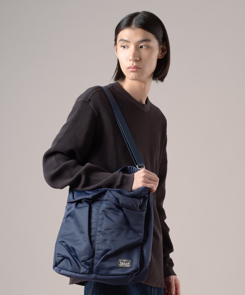 Levi's(リーバイス)の「Levi's/リーバイス ミッション ベイ トートバッグ(トートバッグ・メンズ・ブルー・OS)」の2枚目の写真