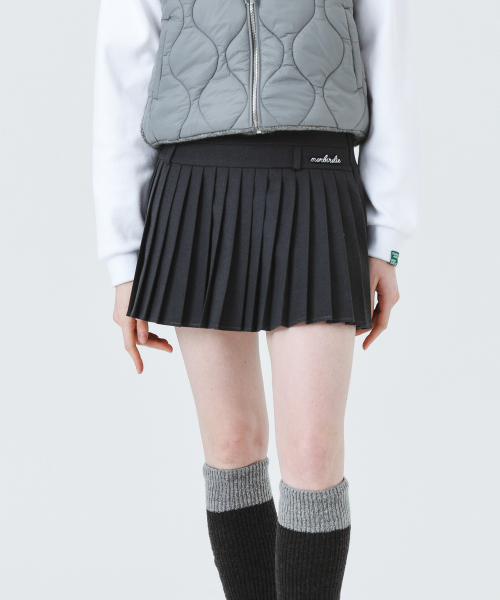 MONBIRDIE GOLF(モンバーディーゴルフ)の「ローライズプリーツ裏起毛スカートGREY(スカート・レディース・グレー・S)」の1枚目の写真