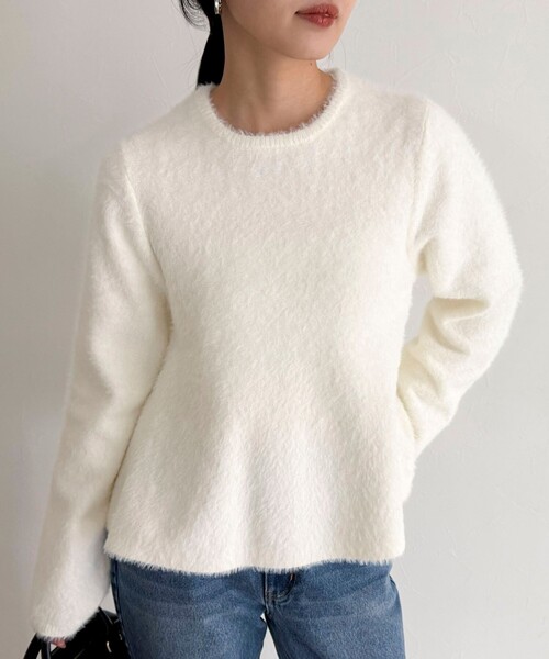 fredy emue（フレディエミュ）の「シャギーペプラムニットプルオーバー（ニット/セーター・レディース・ネイビー/ブラウン/チャコールグレー/オフホワイト・38）」の13枚目の写真