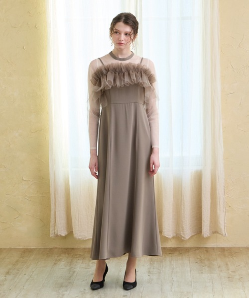AIMER（エメ）の「チュールフリルビスチェ×ロングスリーブワンピース 2点セットパーティードレス　結婚式　お呼ばれ　ドレス　20代 30代（ドレス・レディース・ブラック/イエロー系その他/モカ・SMALL/MEDIUM）」の6枚目の写真