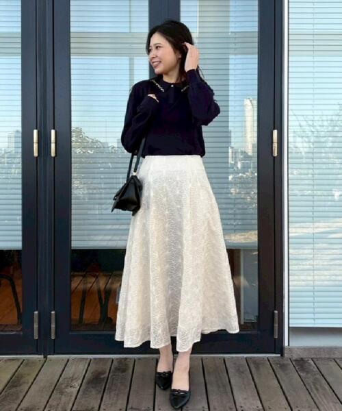 couture brooch(クチュールブローチ)の「【洗える・着映え・通勤】フラワーエンブロスカート(スカート・レディース・アイボリー系3/グレー系3/ピンク系その他・36/38/40/42)」の10枚目の写真