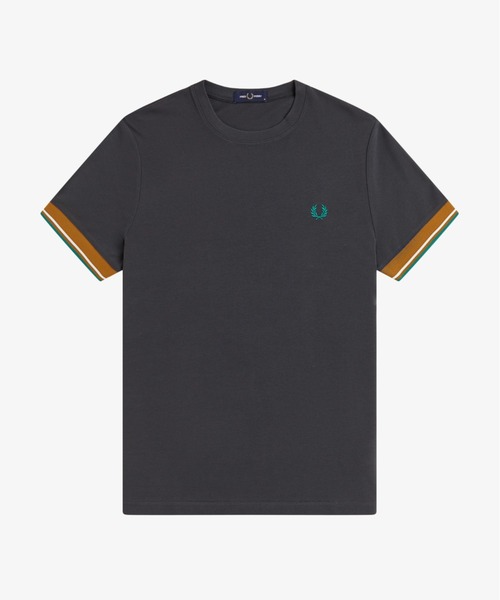FRED PERRY(フレッドペリー)の「Twin Tipped Cuff T-Shirt/ツインティップカフスTシャツ(Tシャツ/カットソー・メンズ・ダークグリーン/ブラック×ゴールド/マルーン/ライトベージュ/ブラック/ネイビー/グレー/ベージュ/ブラック系その他/ダークグリーン系・M/L/S)」の15枚目の写真