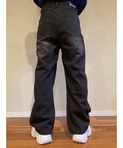 Bling Leads(ブリングリーズ)の「【Blss】【Bling Leads】ユーズド加工デニムパンツ 切り替え(デニムパンツ・メンズ・ブラック/ブルー・FREE)」の4枚目の写真