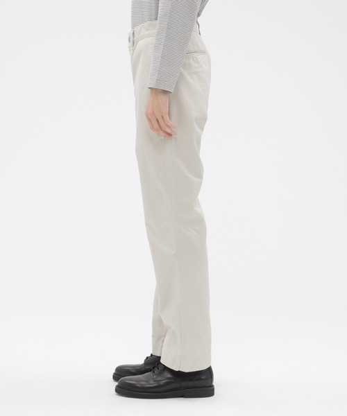 MARGARET HOWELL（マーガレットハウエル）の「BASIC CHINO（その他パンツ・メンズ・チャコール/オフホワイト・29/31/33）」の3枚目の写真
