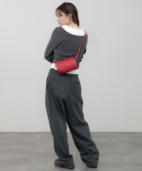 HEILIS(ヘイリス)の「レイヤード風ボートネックカットソー/ グレー ブラック カットソー トップス レイヤード ドッキング 春服 秋服 冬服 長袖 トップス 韓国 ガーリー 無地 カジュアル シンプル ノームコア(Tシャツ/カットソー・レディース・グレー/ブラック・FREE)」の10枚目の写真