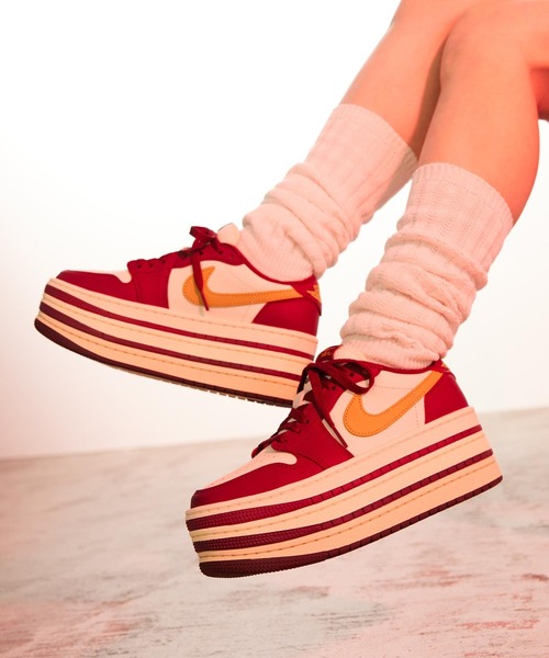 エア ジョーダン 1 トリプル スタック ウィメンズシューズ / Air