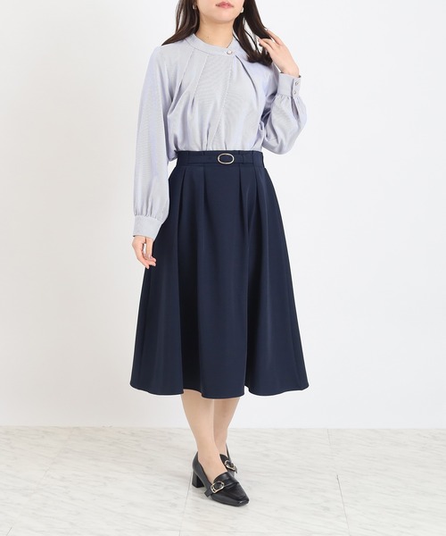 ASTORIA ODIER(アストリアオディール)の「ストライプアシメネックブラウス(シャツ/ブラウス・レディース・ホワイト×ブラック/ホワイト×ブルー・SMALL/MEDIUM/LARGE)」の6枚目の写真