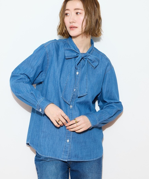 Petit Honfleur(プチオンフルール)の「デニムボウタイブラウス(シャツ/ブラウス・レディース・ブルー/ネイビー・9号/11号/13号)」の14枚目の写真