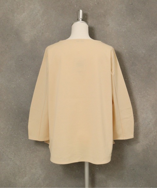 STUDIO PICONE(スタジオピッコーネ)の「UV冷感タック袖プルオーバー(Tシャツ/カットソー・レディース・ネイビー/ホワイト/ライトオレンジ系・LL/L/M)」の6枚目の写真