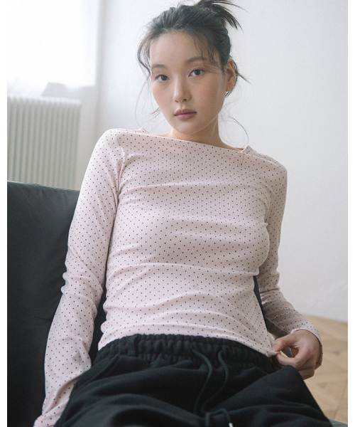 HAVISM(ヘビズム)の「GOLJI BOAT NECK L/S TEE(9COLOR)(Tシャツ/カットソー・レディース・ライトグレー/ブラウン/ピンク/イエロー/ブラック/アイボリー/ヘザーグレー/ブラック系その他/アイボリー系・FREE)」の14枚目の写真