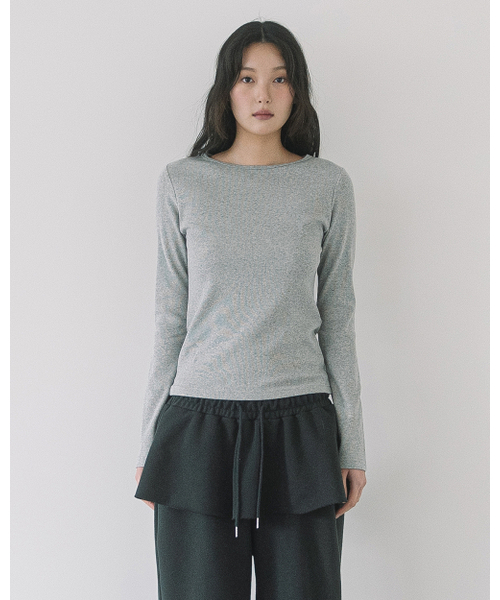 HAVISM(ヘビズム)の「GOLJI BOAT NECK L/S TEE(9COLOR)(Tシャツ/カットソー・レディース・ライトグレー/ブラウン/ピンク/イエロー/ブラック/アイボリー/ヘザーグレー/ブラック系その他/アイボリー系・FREE)」の17枚目の写真