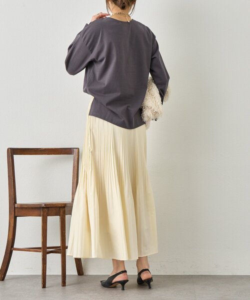 Jena espace merveilleux(ジェナ エスパスメルヴェイユ)の「プリーツスカート(スカート・レディース・チャコールグレー/アイボリー/ベージュ・FREE)」の8枚目の写真