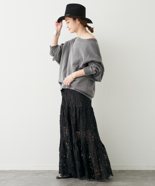 Deuxieme Classe（ドゥーズィエムクラス）の「*Vintage Off Shoulder プルオーバー（スウェット・レディース・ベージュ/ブラック系その他・FREE）」の13枚目の写真