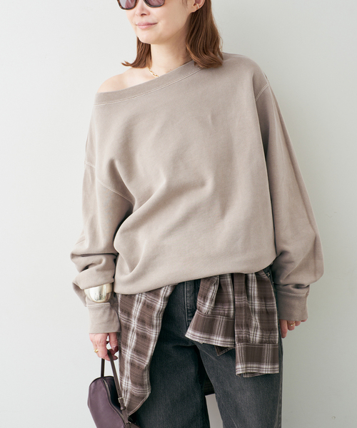 Deuxieme Classe（ドゥーズィエムクラス）の「*Vintage Off Shoulder プルオーバー（スウェット・レディース・ベージュ/ブラック系その他・FREE）」の18枚目の写真