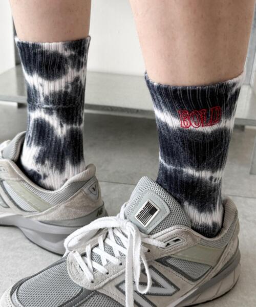 WEGO（ウィゴー）の「WEGO/刺繍ロゴタイダイソックス（ソックス/靴下・メンズ・ブラック/ブラウン/パープル・25-27CM）」の2枚目の写真