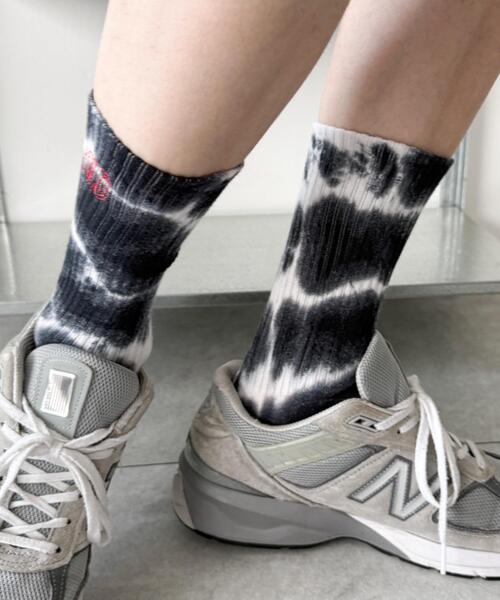 WEGO（ウィゴー）の「WEGO/刺繍ロゴタイダイソックス（ソックス/靴下・メンズ・ブラック/ブラウン/パープル・25-27CM）」の5枚目の写真