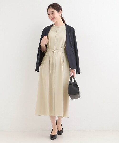 SHOO・LA・RUE（シューラルー）の「【多機能/S-LL】ウエストタックワンピース（ワンピース・レディース・ネイビー/ベージュ・04/03/02/01）」の5枚目の写真