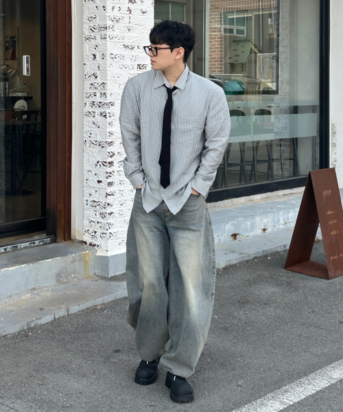 MINDBRIDGE（マインドブリッジ）の「[COUTURE]ストライプオーバーサイズデイリーシャツ - 2カラー（シャツ/ブラウス・メンズ・グレー/クリーム・100/110/95/105）」の9枚目の写真